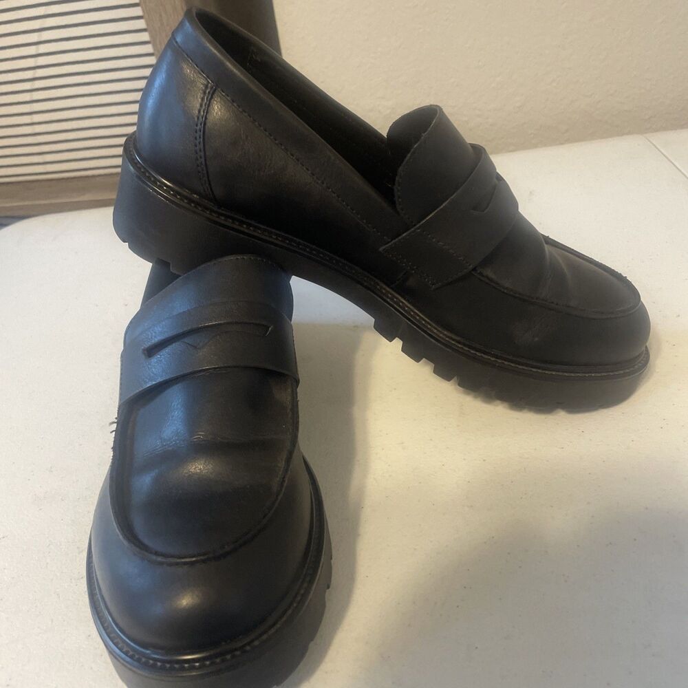 Women's black Penny Loafers Shoes Steve Madden 9M Lotto 1.5”heel